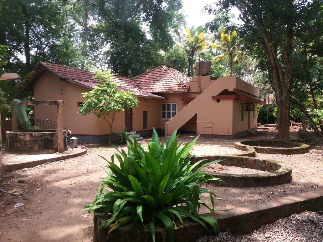 Nalukettu Heritage Resort Varkala Exteriör bild