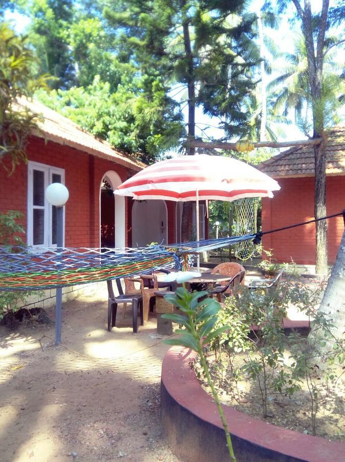 Nalukettu Heritage Resort Varkala Exteriör bild